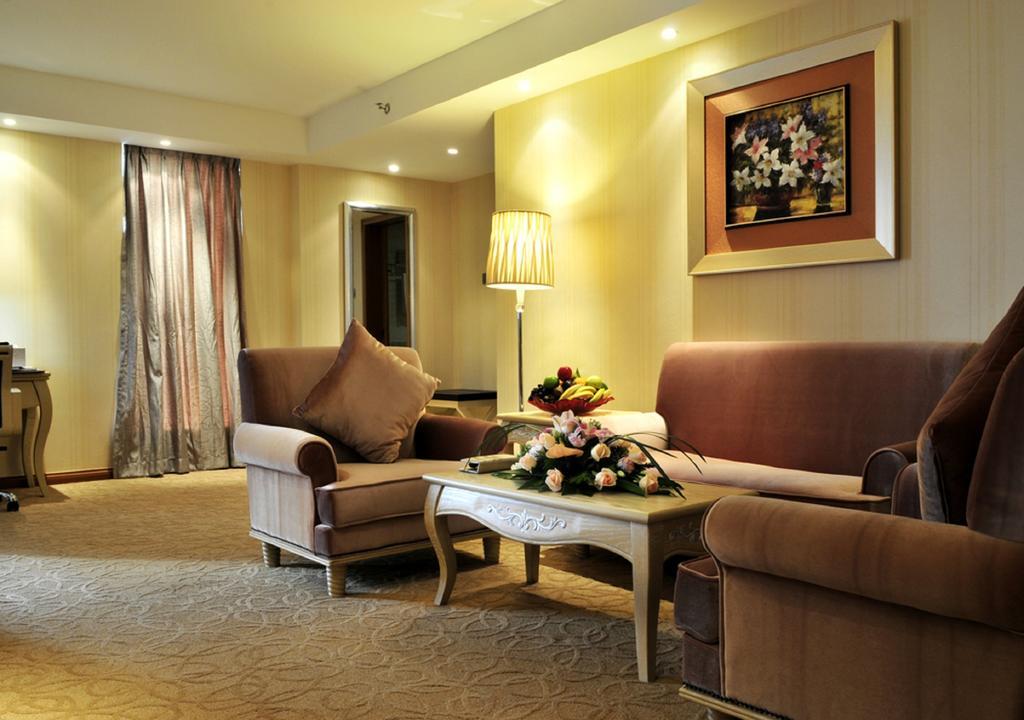 Vili International Hotel Kanton Exteriér fotografie